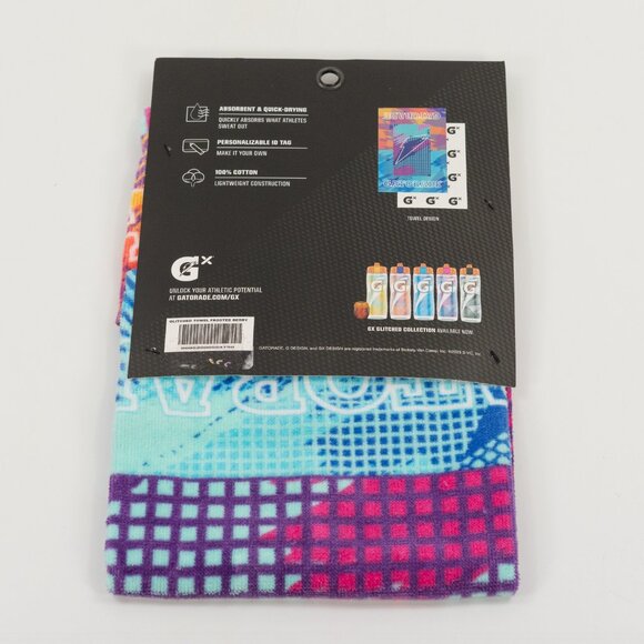 Gatorade GX Towel Glitched Collection 'Frosted Berry' Brand New 16 x 25 - Picture 3 of 4